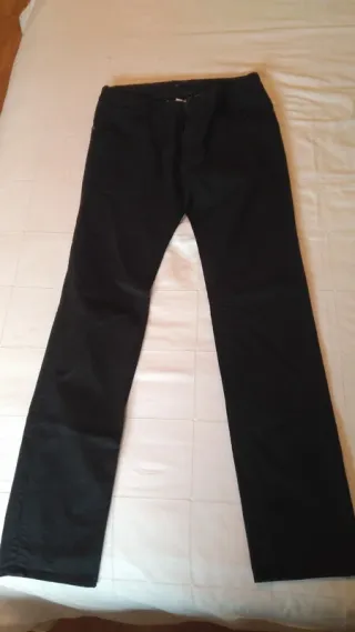 Pantalón negro Mango Pisa 5 bolsillos, talla 38