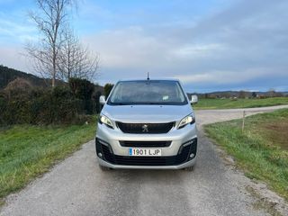 Peugeot Traveller 2020