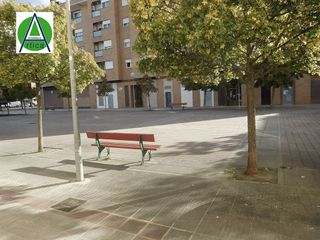 Local comercial en venta en Rochapea en Pamplona
