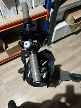 Patinete eléctrico en buen estado