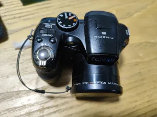 Fotocamera Fujifilm FinePix S1600