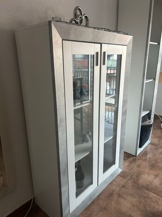 Mueble de salón vitrina