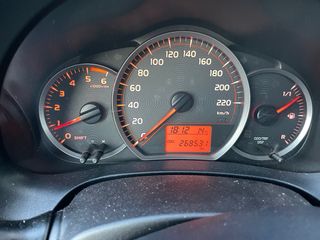 Toyota Yaris Active 2013