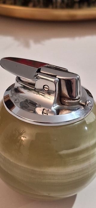 Ronson – Isqueiro de mesa em ónix verde