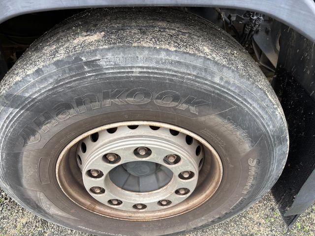 VOLVO FM 410 Portacontenedores Gancho Palfinger