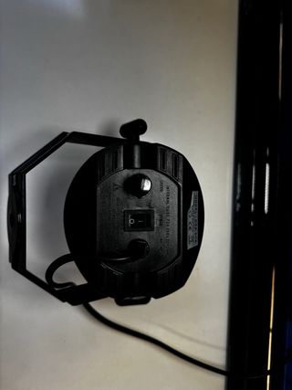 Foco Fiesta Flash y Luz Negra UV