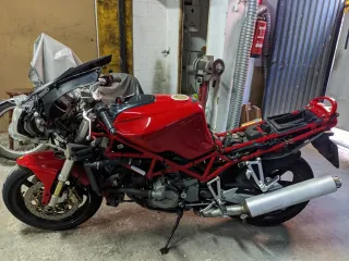 Motor Ducati ST3S