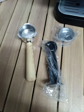 Caprizze Kai - Cafetera espresso semiautomática