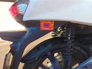 Peugeot Tweet 125cc Blanca