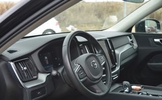 VOLVO XC60 2.0 B4 D Core Auto
