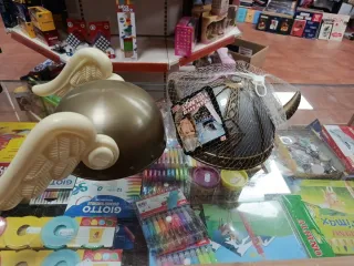 Cascos de disfraz con alas y vikingo