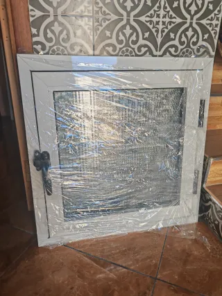 Ventana aluminio 60x60 y 55x55