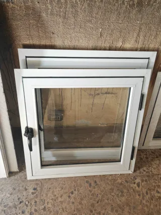 Ventana aluminio 60x60 y 55x55