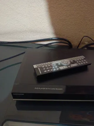 Reproductor DVD Medion con Lector Tarjetas