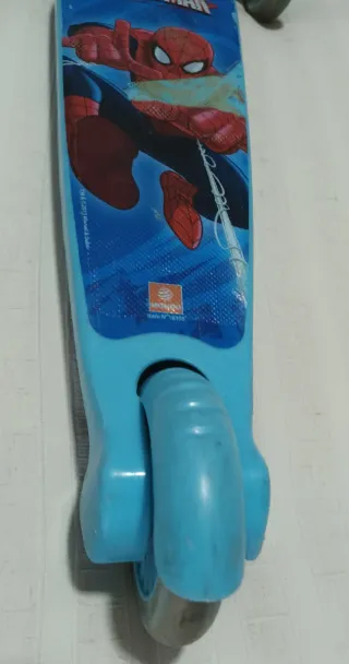 Patinete infantil Spiderman 3 ruedas