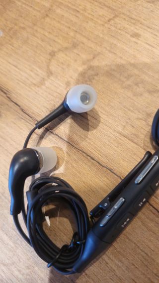 Auriculares jack 3.5mm con micrófono y control
