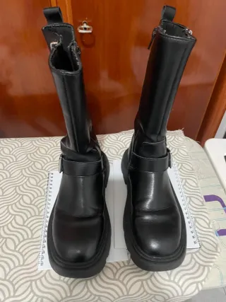 Botas altas piel niña negras Talla 32