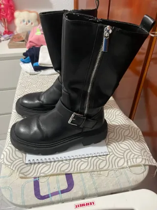 Botas altas piel niña negras Talla 32