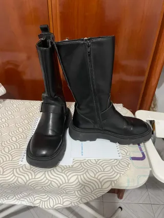 Botas altas piel niña negras Talla 32