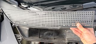 Protector bandeja de aire Tesla Model 3/Model Y