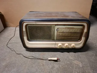 Radio d’epoca Magnadyne anni ’50 – vintage