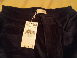 Pantalones pana Mango tallaM con etiqueta teannage