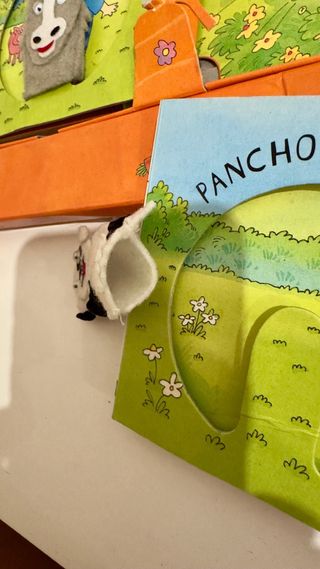 Libro “La granja con marionetas”. 9 mini-libros