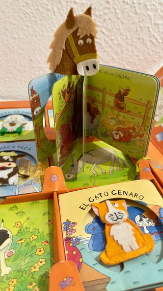 Libro “La granja con marionetas”. 9 mini-libros
