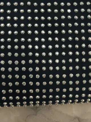 Cartera con pedrería