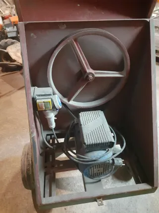 Hormigonera Inhersa Profesional 250L