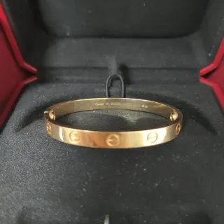 Pulsera Cartier Love Oro 18k