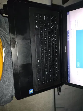 Portátil Compaq CQ57 Negro