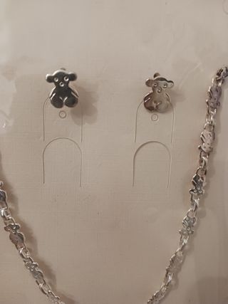 Conjunto de collar y pendientes osito nuevo