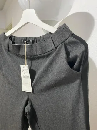 Pantalones rectos cintura elástica ZARA. Nuevos
