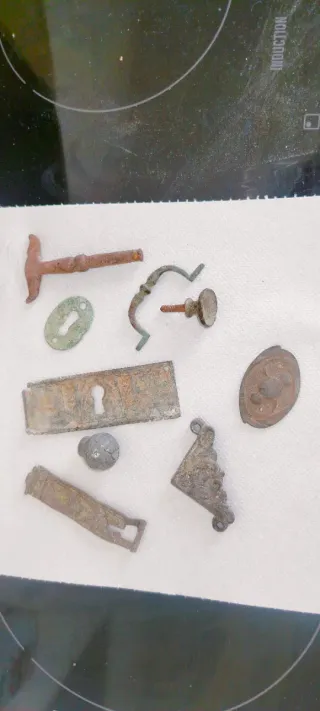 Lotto Oggetti Antichi Scavo