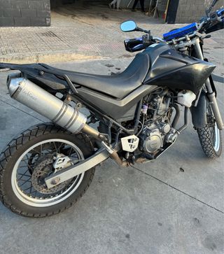 Yamaha XT660R 2004 con 47.166 Km