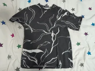 Camiseta Pull and Bear Estampada Talla XS