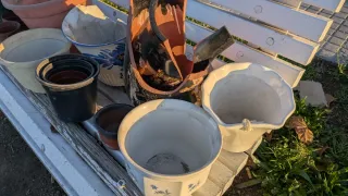 Lote Macetas Cerámica y Plástico