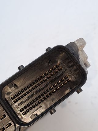 CENTRALITA MOTOR UCE VOLKSWAGEN GOLF V BERLINA (1K1) (14)