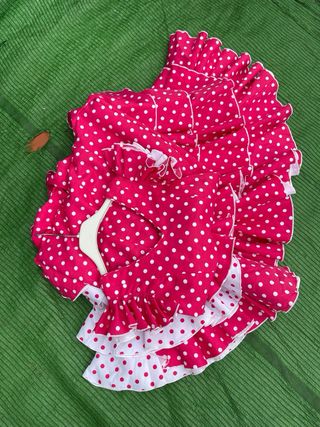 Traje de flamenca deniña PRECIOSO 6/7/8 años NUEVO