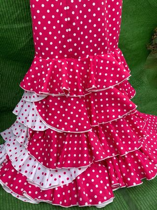 Traje de flamenca deniña PRECIOSO 6/7/8 años NUEVO