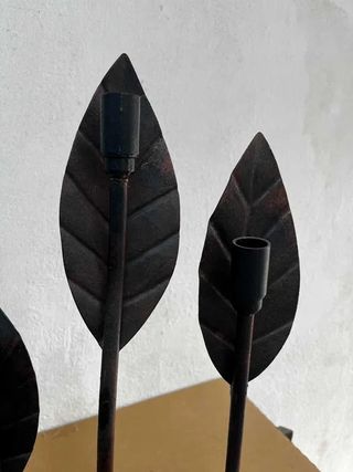 Candeeiro de Mesa Metal Design Folha Artesanal