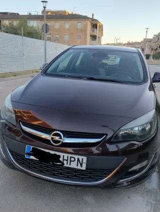 Opel Astra 2013
