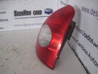 PILOTO TRASERO DERECHO RENAULT CLIO II SYMBOL