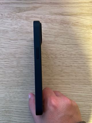 Funda iPhone 14 Silicona MagSafe Negra