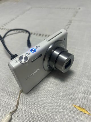 Samsung MV800 Fotocamera Digitale Bianca