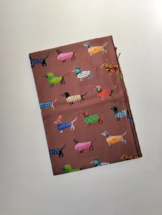 Pashmina perritos teckel marrón