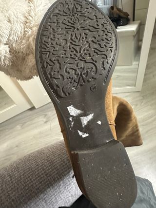 Botas Alpe Ante Marrón con Flecos