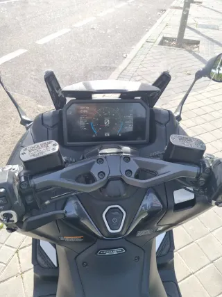 Yamaha T Max 560 2023 - 14.000 km Tech max.XMAX300