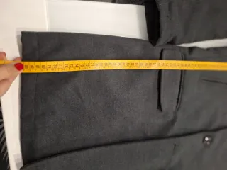 Cappotto uomo grigio scuro con pettorina interna